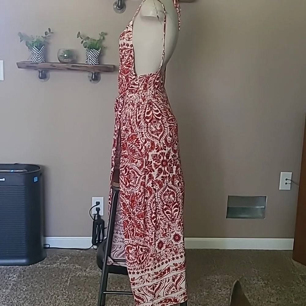 F21 Contemporary Dress - Picture 5 of 10